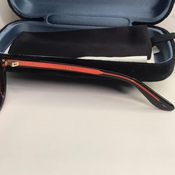 New Authentic Gucci Black Sunglasses GG1038s 001 - Picture 7 of 11